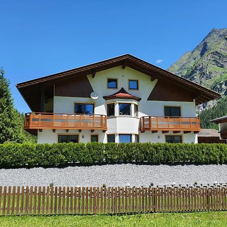 Apartamento Haus Bergheimat Sankt Leonhard im Pitztal Exterior foto