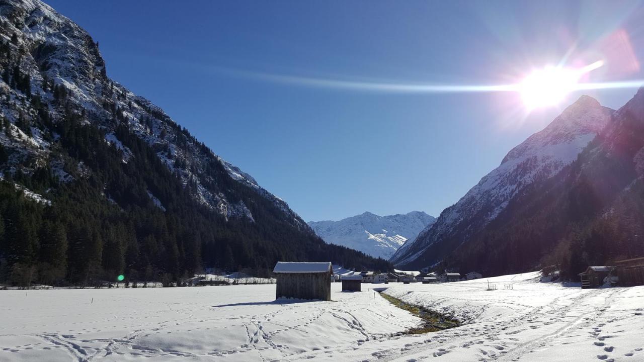 Apartamento Haus Bergheimat Sankt Leonhard im Pitztal Exterior foto